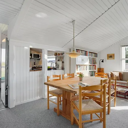 בית נופש Gritt - 400m From The Sea By Interhome